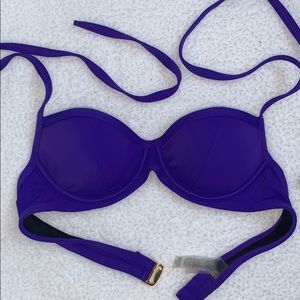 Victoria’s Secret bikini top